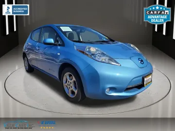 BLUE, 2011 NISSAN LEAF Image 