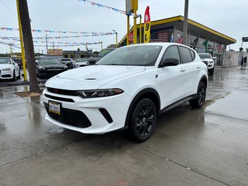 WHITE, 2023 DODGE HORNET Image 