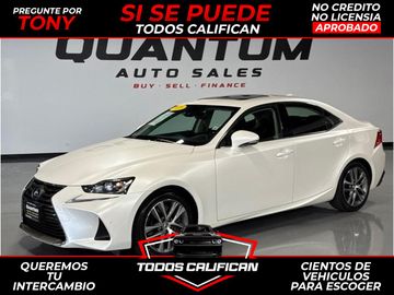 WHITE, 2020 LEXUS IS Image 