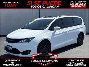 2018 CHRYSLER PACIFICA for sale in GARDEN GROVE