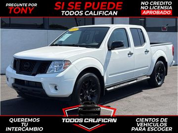 WHITE, 2021 NISSAN FRONTIER CREW CAB Image 
