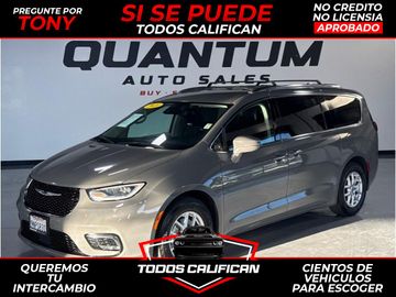 GRAY, 2021 CHRYSLER PACIFICA Image 