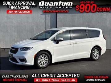 2023 CHRYSLER PACIFICA for sale in ESCONDIDO