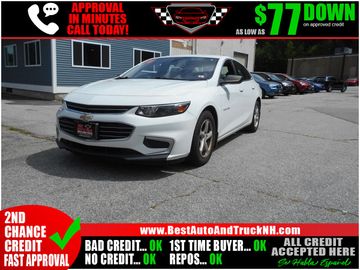 WHITE, 2018 CHEVROLET MALIBU Image 