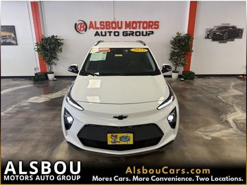 WHITE, 2023 CHEVROLET BOLT EUV Image 