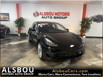 BLACK, 2018 TESLA MODEL 3 Image 