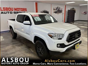 WHITE, 2022 TOYOTA TACOMA Image 