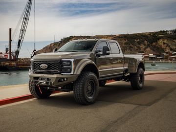 2026 FORD F450 SUPER DUTY CREW CAB for sale in SAN JUAN CAPISTRANO