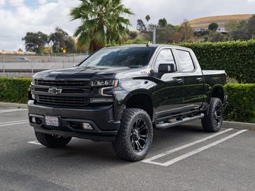 2021 CHEVROLET SILVERADO 1500 CREW CAB for sale in SAN JUAN CAPISTRANO