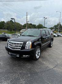 2012 CADILLAC ESCALADE ESV Image 