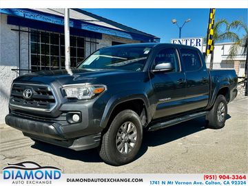 GREY, 2017 TOYOTA TACOMA DOUBLE CAB Image 