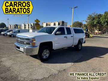 WHITE, 2018 CHEVROLET SILVERADO 2500 HD DOUBLE CAB Image 