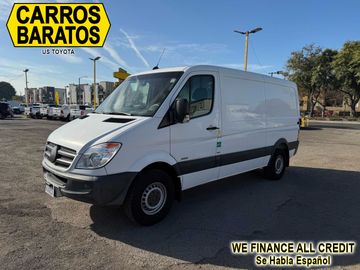 WHITE, 2012 MERCEDES-BENZ SPRINTER 2500 CARGO Image 