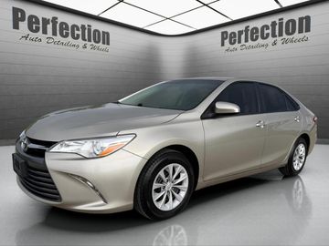 2015 TOYOTA CAMRY for sale in BLOOMINGTON