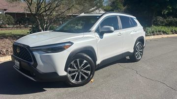 2022 TOYOTA COROLLA CROSS for sale in PASADENA