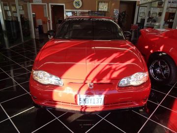 RED, 2004 CHEVROLET MONTE CARLO Image 