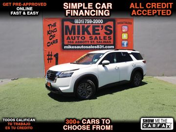 WHITE, 2022 NISSAN PATHFINDER SV Image 