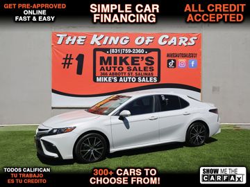 GRAY, 2024 TOYOTA CAMRY SE Image 