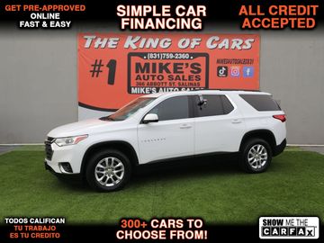 WHITE, 2019 CHEVROLET TRAVERSE LT Image 