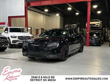 2019 CHRYSLER 300 for sale in DETROIT