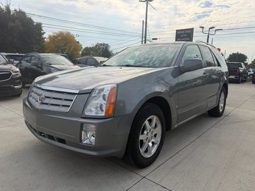 2006 CADILLAC SRX for sale in FARMINGTON HILLS