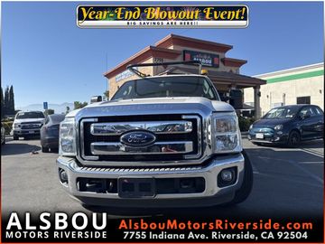 WHITE, 2015 FORD F-250 Image 