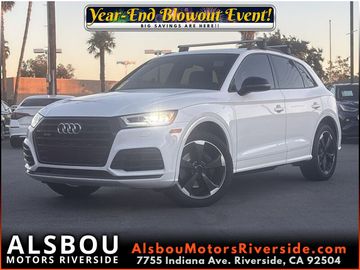 WHITE, 2019 AUDI SQ5 Image 