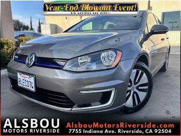 SILVER, 2016 VOLKSWAGEN E-GOLF Image 