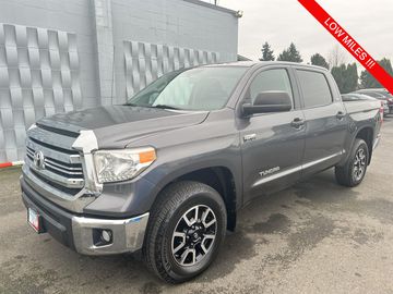 MAGNETIC GRAY METALLIC, 2017 TOYOTA TUNDRA Image 