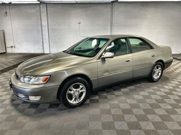 1997 LEXUS ES 300 LUXURY SPORT SDN Image 