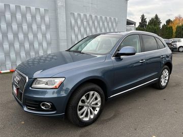 UTOPIA BLUE METALLIC, 2016 AUDI Q5 Image 