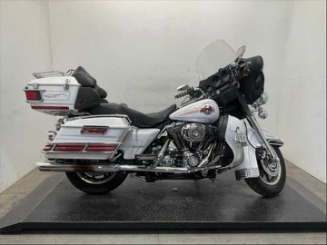 2007 HARLEY-DAVIDSON FLHTCU for sale in STOCKTON