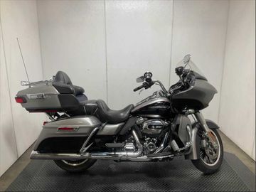 2017 HARLEY-DAVIDSON FLTRU for sale in STOCKTON