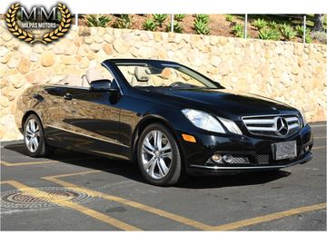 BLACK, 2011 MERCEDES-BENZ E-CLASS Image 