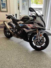 WHITE, 2024 BMW S1000RR Image 