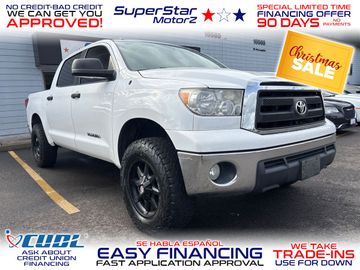 WHITE, 2013 TOYOTA TUNDRA CREWMAX Image 