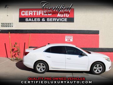 White, 2014 Chevrolet Malibu Image 