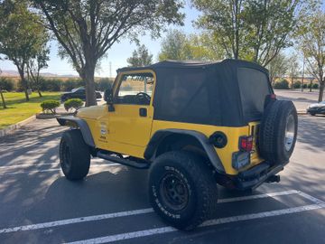 YELLOW, 2003 JEEP WRANGLER Image 