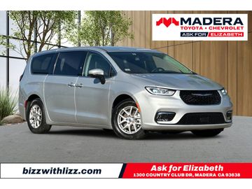 2023 CHRYSLER PACIFICA for sale in MADERA