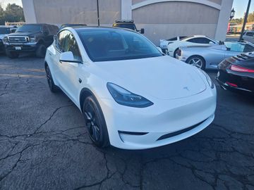 2024 TESLA MODEL Y for sale in THOUSAND OAKS