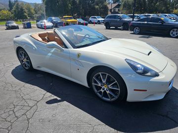 2012 FERRARI CALIFORNIA for sale in THOUSAND OAKS