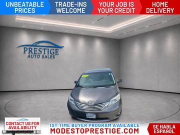 2015 TOYOTA SIENNA for sale in MODESTO