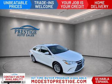2017 TOYOTA CAMRY HYBRID for sale in MODESTO