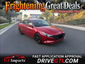 2021 HYUNDAI ELANTRA for sale in BLOOMINGTON
