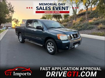 2014 NISSAN TITAN CREW CAB for sale in BLOOMINGTON