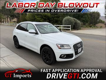 2013 AUDI Q5 for sale in BLOOMINGTON
