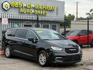 2025 CHRYSLER PACIFICA for sale in DETROIT