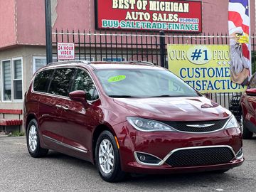 RED, 2020 CHRYSLER PACIFICA Image 