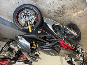 N / A, 2017 TRIUMPH DAYTONA 675R ABS Image 