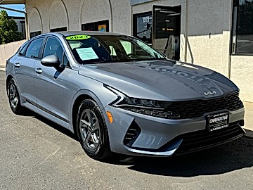 Everlasting Silver, 2023 KIA K5 Image 